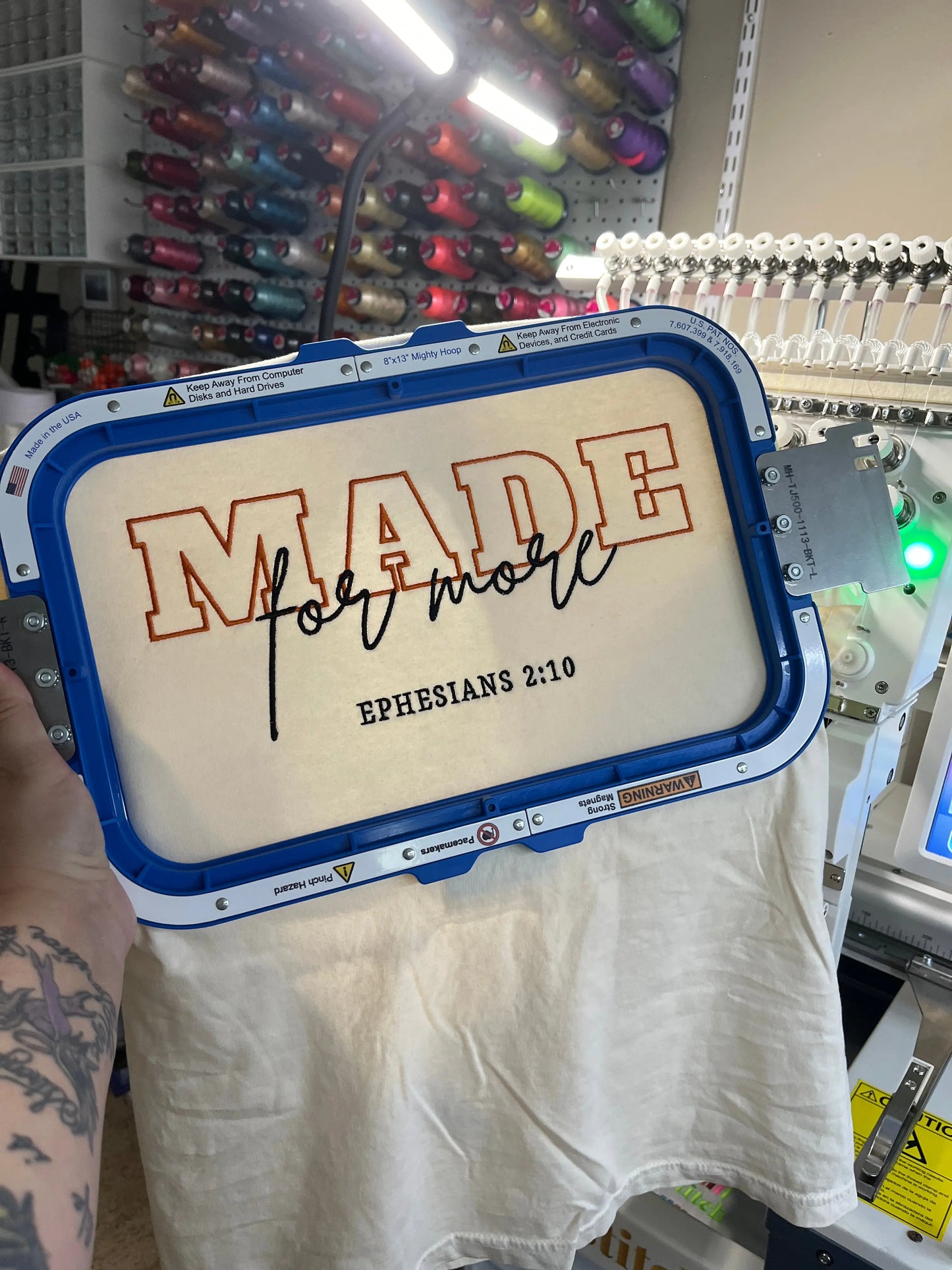 Made for more embroidered T-Shirt/Crewneck Johnson Heirloom