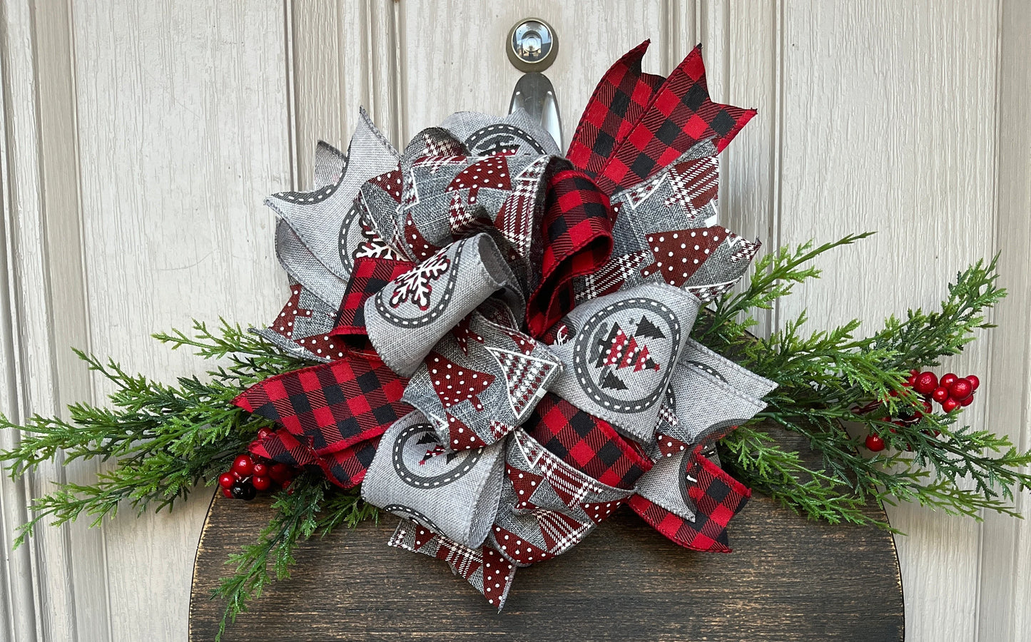 Magnetic Bow for interchangeable Door signs