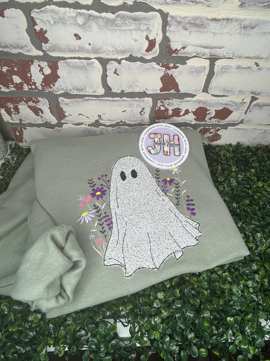 Ghost with wildflowers embroidered Crewneck Johnson Heirloom