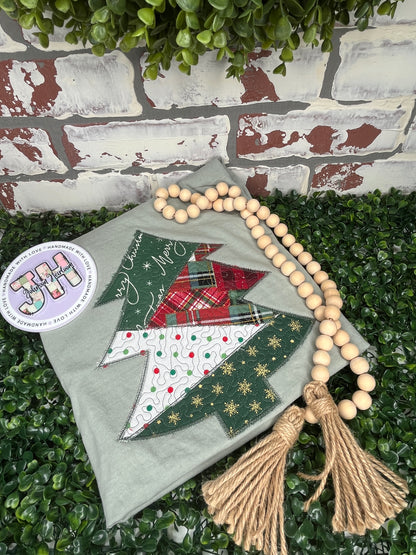 Quilted Christmas Tree embroidered T-Shirt/Crewneck