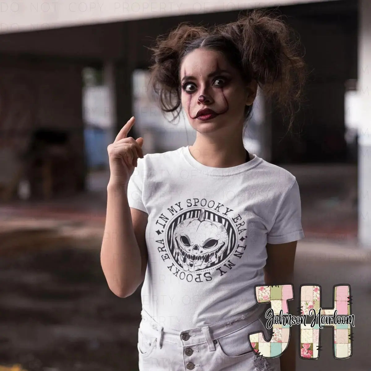 In my Spooky Era Screen Printed T-Shirt/Crewneck Johnson Heirloom