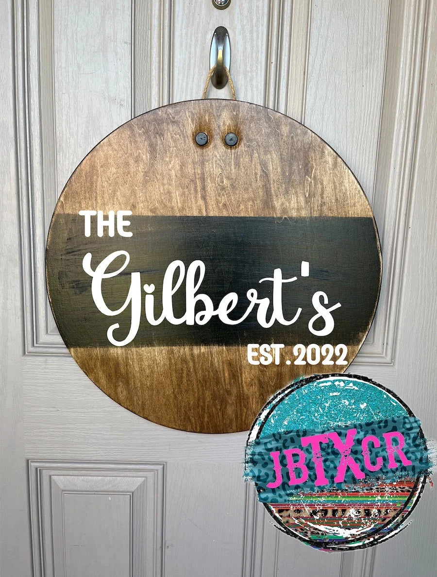 Custom Last name Wooden Round Door Sign w/ Magnetic Interchangeable Bow